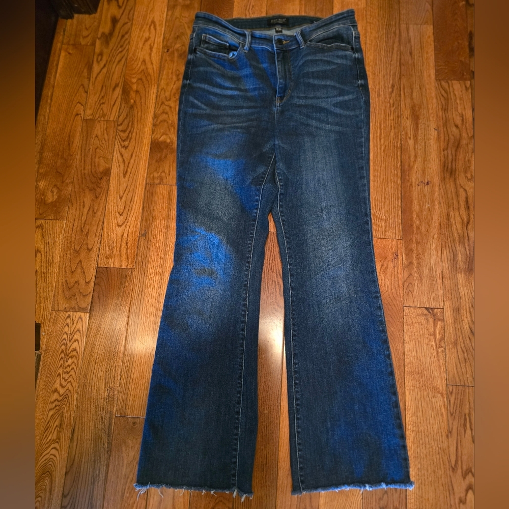 Judy Blue Classic Blue Jeans Size 11/30 - Picture 3 of 6